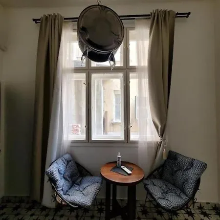 Apartment Golden Age Hollywood Promo Price!
